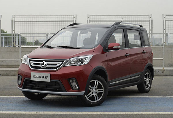 2243587.jpg 2243587.jpg