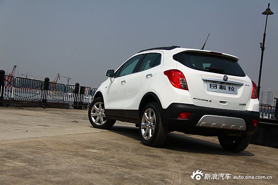 2012款昂科拉1.4T四驅(qū)旗艦