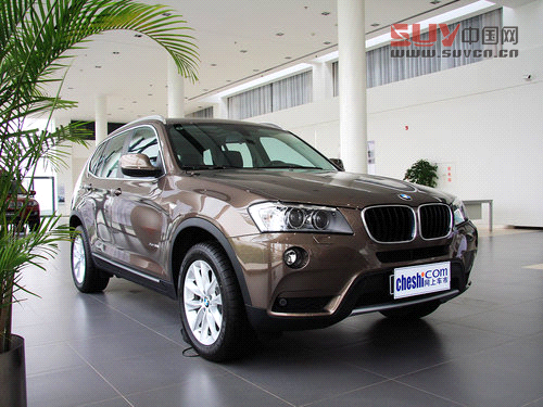 寶馬(進口)  2.0T AT 車輛右側45度角