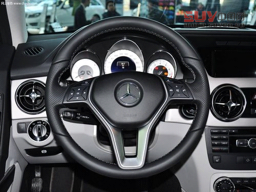 梅賽德斯出品 全新北京奔馳GLK近距體驗