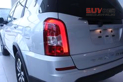 SUV全新選擇 愛卡實拍進口雙龍雷斯特W