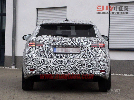 雷克薩斯全新SUV諜照 定位入門SUV 