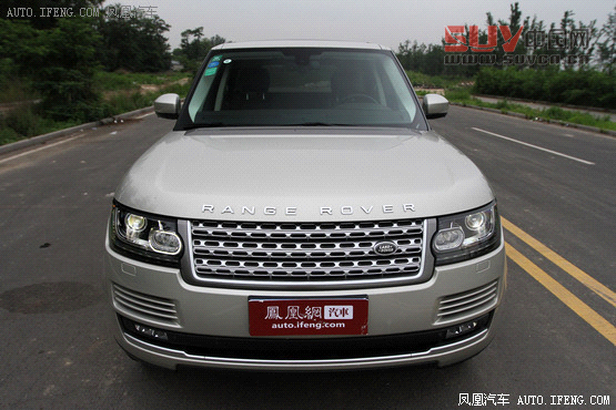 媒體測(cè)試路虎攬勝5.0L NA 索利赫爾城堡