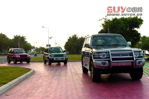 獵豹 黑金剛 壁紙 官方 圖片