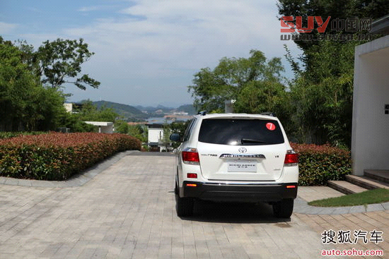 畢業季來臨! 六款配備導航天窗的七座SUV