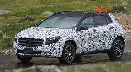 [新車諜報]奔馳新GLA內飾曝光 延續(xù)A級設計