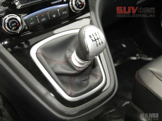 哈弗H6 2013款 汽油1.5T MT兩驅精英型