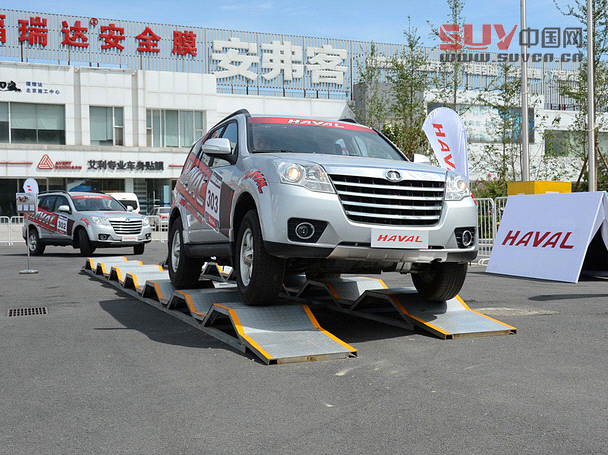 哈弗SUV在比賽中
