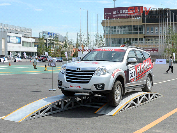 哈弗SUV在比賽中