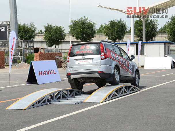 哈弗SUV在比賽中