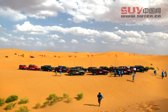 騰格里沙漠體驗牧馬人Rubicon