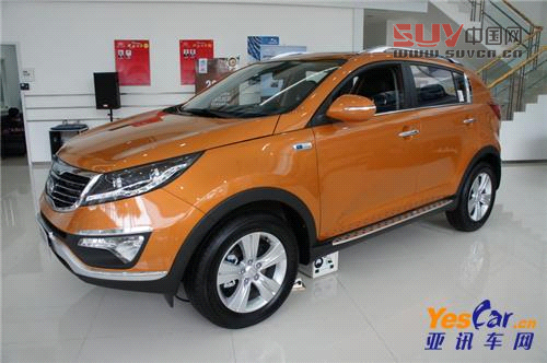 2012款 2.4PREMIUM AT 四驅版 亞訊車網 www.yescar.cn