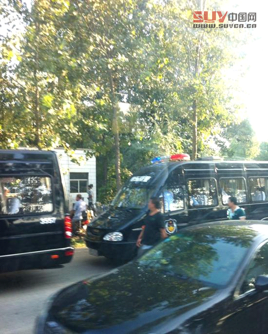 河南安陽公交車發生持刀搶劫案 2死13傷