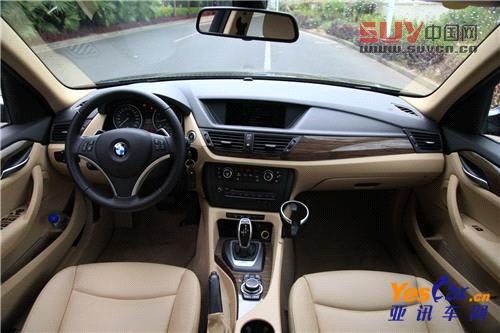 2012款 華晨寶馬X1 28i 亞訊車網 www.yescar.cn