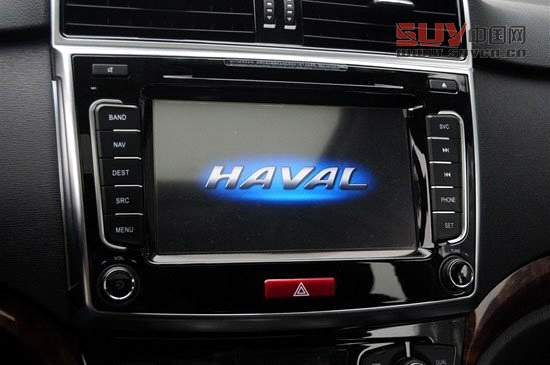 哈弗H6運(yùn)動(dòng)版對(duì)比中華V5