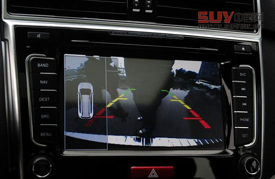 哈弗H6運(yùn)動(dòng)版對(duì)比中華V5