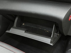 兩者各自均有優勢 陸風X5對比瑞風S5