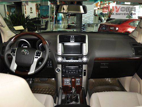 一汽豐田  4.0L AT 中控臺(tái)整體