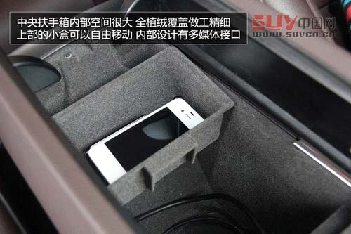 豪華且實用 奔馳新ML350-SUV儲物便利性