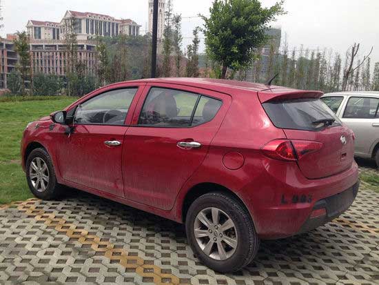 或售5萬起 力帆全新SUV X50無偽諜照曝光