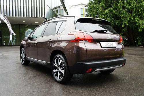 [國內車訊]標致2008實拍圖 國產版區別不大