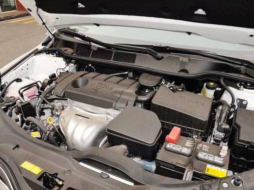 豐田(進口)  2.7L 自動 發動機主體特寫