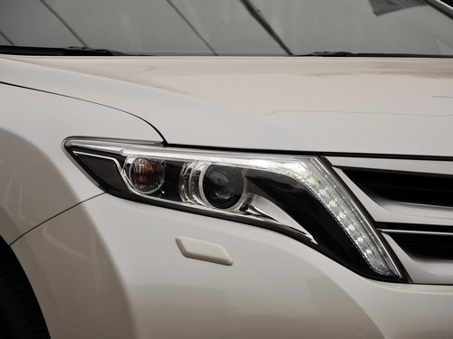 豐田(進口)  2.7L 自動