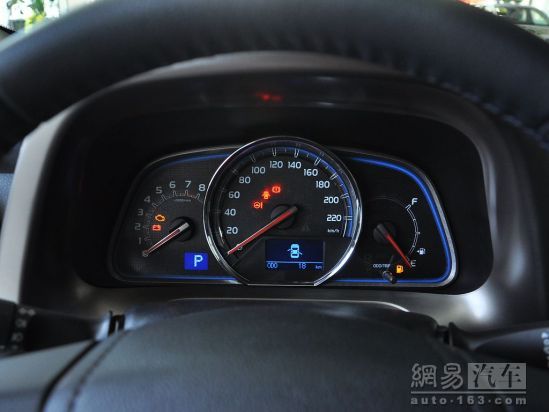 豐田RAV4 2014款 新一代 2.5AT四驅豪華版