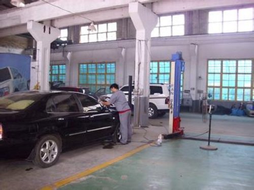 揭汽車維修三大陷阱 莫信“一家之言”