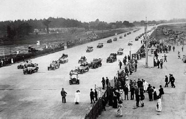 40公里時速就能要你命 解析安全帶的使命