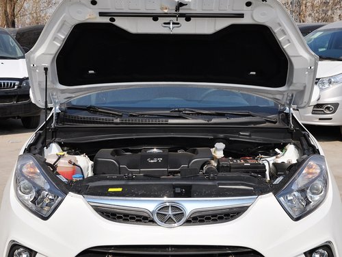 江淮汽車 1.8T 手動 發動機局部特寫