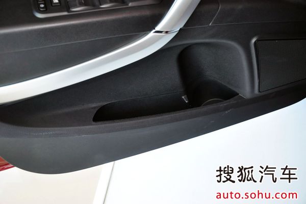 奔騰 X80 實拍 內飾 圖片