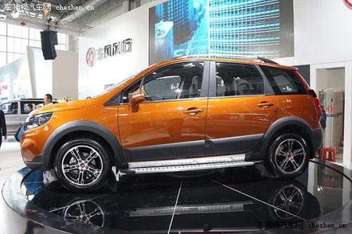 風(fēng)格各有不同 四款自主個(gè)性小型SUV推薦 長(zhǎng)安CS35,東風(fēng)風(fēng)行,景逸X5,長(zhǎng)城,哈弗M4,金杯智尚S30