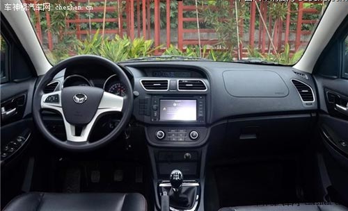 拒絕雷同！ 四款較為冷門的小型SUV推薦 幻速S2,眾泰T200,中興C3,景逸X3