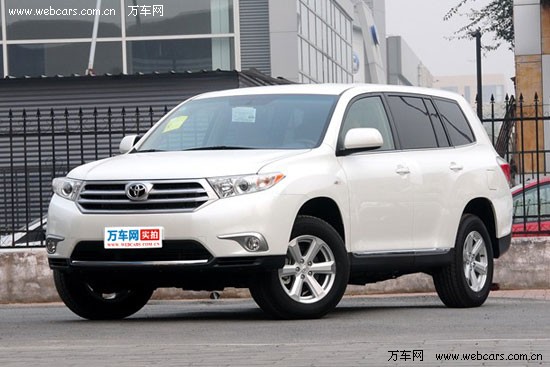 豐田漢蘭達(dá)全系優(yōu)惠1萬元 店內(nèi)現(xiàn)車充足