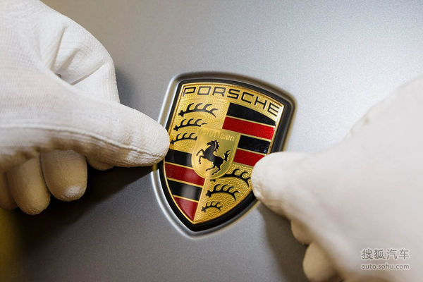 保時(shí)捷 Macan 壁紙 官方 圖片