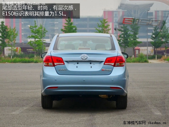 "Mother"的那些車 "母親節(jié)"新車選擇誰 Mother,母親節(jié) 保時捷 Macan 昂克塞拉 上海汽車 MG5 三菱 歐藍(lán)德 新款奧德賽 長安 歐諾 特斯拉TESLA S  雪佛蘭 TRAX 創(chuàng)酷 騰勢 蘭博基尼 Huracan 漢蘭達(dá)  