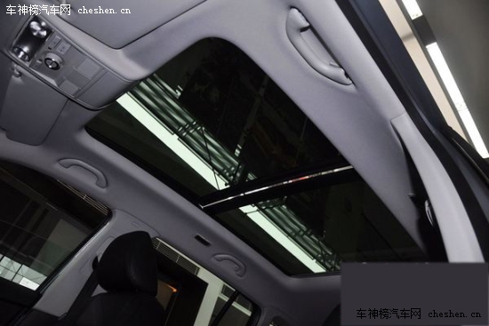 必須有全景天窗！22萬(wàn)內(nèi)配置豐富SUV推薦 全景天窗,22萬(wàn)買車,全景天窗SUV,三菱勁炫,日產(chǎn),新奇駿,二手大眾途觀,鈴木鋒馭,標(biāo)致2008