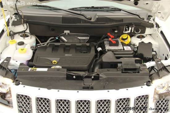 實力派選手 四款原裝進口城市SUV推薦 原裝進口,城市suv,Jeep指南者,三菱歐藍德,斯巴魯森林人,雷諾科雷傲